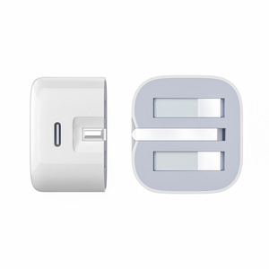Cargador Rápido USB-C PD de 20W para Teléfonos Apple y Android con Cabezal Plegable Estándar del Reino Unido - Product Image 2