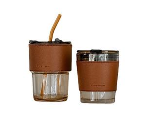 Velas perfumadas de lujo de cera de soja Natural hechas a mano personalizadas con precio favorable FLORESCENCE con cubierta de taza de cuero para decoración del hogar - Product Image 4