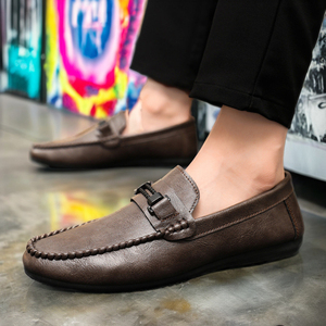 Mocassini da Uomo Casual Slip-On Nuova Collezione Estiva in Pelle Microfibra Marrone/Nero con Suola Morbida e Traspirante Leggera Antiscivolo - Product Image 2