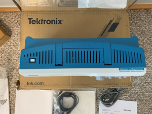ออสซิลโลสโคปดิจิตอลรุ่นใหม่ TBS2072B TBS2102B TBS2074B TBS2202B TBS2104B TBS2204B ของแท้ใหม่จาก Tektronix TBS2102B - Product Image 6