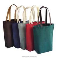 Sac fourre-tout non tissé hautement recommandé, fabriqué avec des matériaux recyclés et un processus de production durable, idéal pour le shopping