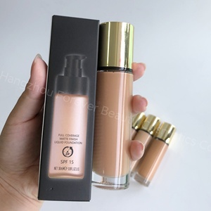 <span class=keywords><strong>Fond</strong></span> <span class=keywords><strong>de</strong></span> <span class=keywords><strong>teint</strong></span> liquide imperméable à l'eau douce longue durée à couverture complète SPF 15 30ml correcteur <span class=keywords><strong>de</strong></span> contrôle <span class=keywords><strong>de</strong></span> l'huile blanchissant les pores marque privée - Product Image 4