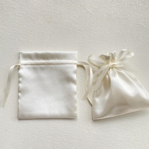 Spot-on Glossy Eco-Friendly Cotton Drawstring <b>Bag</b> 12*14cm for Storing <b>Gifts</b> Wedding Sweet <b>Bag</b> Souvenir <b>Bag</b> for Hand Carrying - Product Image 4