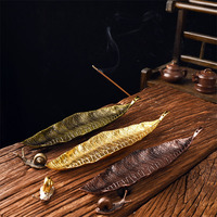 Brûleur d'encens créatif en alliage en forme de feuille de Bodhi antique, porte-encens japonais en forme de feuille, support d'encens aromatique pour la maison, décoration