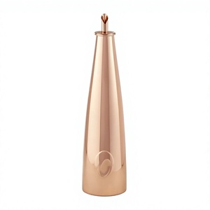 Tapa de botella de agua de cobre ecológica para bienestar tradicional, usada durante siglos, mejora la inmunidad y mantiene el equilibrio interno. - Product Image 1