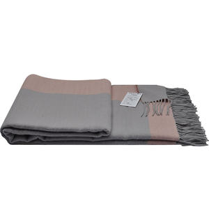 BLUE PHOENIX Couverture ultra-douce 30% laine 70% acrylique Jacquard réversible <span class=keywords><strong>climatiseur</strong></span> de bureau - Product Image 1