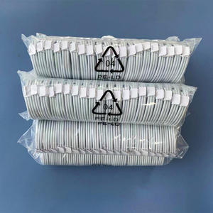 Vente en gros d'usine 20W Type c Chargeur Cube PD Plug Type C Cube USB C Adaptateur secteur pour iPhone 17 16 <span class=keywords><strong>Plus</strong></span> 15 14 13 12 Pro Max - Product Image 4