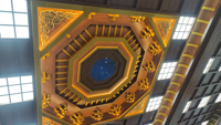 Caissons de plafond centraux en aluminium ornés pour la salle principale bouddhiste, décoration complexe avec finition dorée scintillante durable