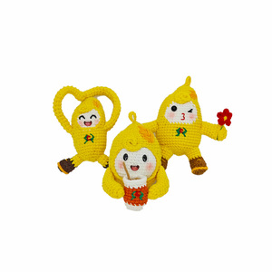 Body in peluche corto giallo lavorato a mano all'uncinetto con personaggio dei <span class=keywords><strong>cartoni</strong></span> <span class=keywords><strong>animati</strong></span> - Taglia 0cm-10cm - Simpatica bambola in filato per decorazione da scrivania, per età 14+ - Product Image 5