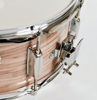 Tambour de marche avec sangle de transport et baguettes |   Tambour de parade à finition grain de bois pour débutants et vente en gros pour les groupes musicaux