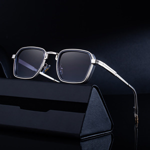 Lunettes de soleil carrées de luxe pour hommes, monture en métal noir, protection UV400, monture en plastique et métal pour usage extérieur - Product Image 3