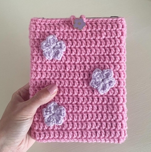 Vente en gros de <span class=keywords><strong>livre</strong></span> de puissance de <span class=keywords><strong>fleur</strong></span> de couleur rose et Kindle Paperwhite Sleeve Handmade Book Holder Gifts - Product Image 2