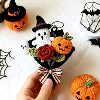 Maßgefertigter Handgemachter Polyester-Häkel-Halloween-Kürbis-Geister-Rosenstrauß Bestseller für Feiertags-Heimtischdekoration