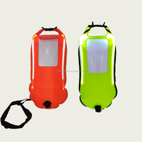 Flotteurs de sauvetage haute visibilité avec sac étanche en mousse et caoutchouc et lumières LED pour l'entraînement et les courses de natation