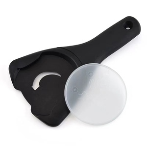 Gadget da cucina Multi-funzione impugnatura per bottiglia apriscatole - Product Image 2