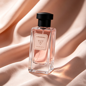 Flacon de <span class=keywords><strong>parfum</strong></span> vide de luxe personnalisable de 50 ml, nouveau design, flacon en verre rectangulaire, le fournisseur prend en charge la personnalisation - Product Image 4