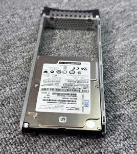 74Y6498 IBM 300GB 15K RPM SAS SFF2 HDD pour AIX/Linux Enterprise-Class Storage au <span class=keywords><strong>meilleur</strong></span> prix - Product Image 4