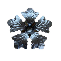 Grille de fenêtre décorative en fer forgé, fleurs en acier, feuilles estampées