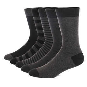 <span class=keywords><strong>Calcetines</strong></span> grandes de negocios para <span class=keywords><strong>hombre</strong></span>, <span class=keywords><strong>calcetines</strong></span> de algodón transpirables resistentes al pilling de calidad asegurada - Product Image 1