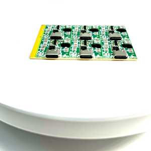 Musique de bande lumineuse de ballon de football de <span class=keywords><strong>jouet</strong></span> de l'enfant à la mode avec la lumière rotative Cob Board Pcba - Product Image 6