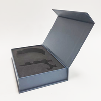 Boîte magnétique pliable de luxe, boîte cadeau en papier noir pliable avec aimants puissants et insert en mousse, taille et couleur personnalisées OEM