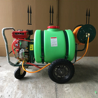Petite machine mobile 160L à essence pour pulvériser les semences de gazon agricole Pulvérisateur de pesticides liquides pour engrais