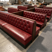 Ensemble de meubles sur mesure Ron Group, chaise en métal, table carrée en bois massif, banquette en cuir capitonnée de luxe à dossier haut pour restaurant