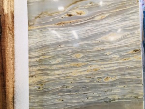Splendida Lastra di Marmo Golden Peacock, Opulente Venatura Verde Oro a Piuma di Pavone, Marmo OEM per Pareti in Stile Art Déco - Product Image 3