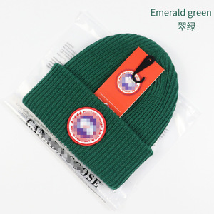 <span class=keywords><strong>Bonnet</strong></span> <span class=keywords><strong>tricot</strong></span>é décontracté style européen et américain avec revers pour hommes et femmes, idéal pour l'automne et l'hiver, chaud et polyvalent, en tissu courant - Product Image 4