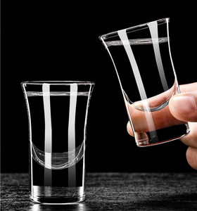 Ensemble de verres à shot à fond épais de 25 ml, lot de 6 verres à shot transparents durables pour bar commercial, restaurant de sushis, vente <span class=keywords><strong>en</strong></span> <span class=keywords><strong>gros</strong></span> - Product Image 4