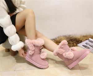 <span class=keywords><strong>Bottes</strong></span> d'hiver en fourrure mignonne pour femmes YL-1288, <span class=keywords><strong>bottes</strong></span> en fourrure synthétique confortables pour le temps froid, à lacets et pompon - Product Image 4