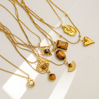 Kalung Liontin Anti Karat Lapis Emas 18K dari Baja Tahan Karat dengan Rantai Bambu Motif Bunga Hati Vintage Tahan Air - Hadiah