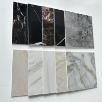 Panneau en PVC de grande taille à motif marbre - 1220x2440mm, surface sans joint, matériau de rénovation hôtelière