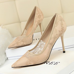 Chaussures Femme Taille 43 à Talon et Lacets – Style Élégant – Talons Noirs en Dentelle pour Dames et Femmes - Product Image 4