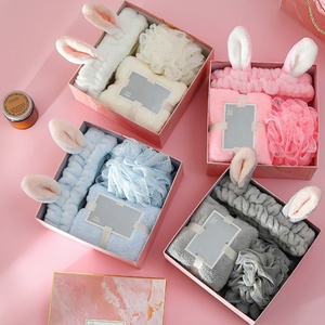 Serviette absorbante douce en molleton de corail 3 en 1 Coffret cadeau de luxe avec <span class=keywords><strong>boule</strong></span> de douche et bandeau pour le visage Coffret cadeau pour articles ménagers - Product Image 2