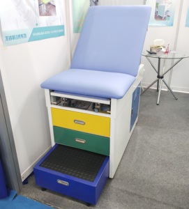 MT medico ospedale letti ostetrici esame tavolo staffe visita ginecologica letto per la vendita - Product Image 1