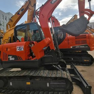 รถขุดขนาดเล็ก Doosan DX60 มือสอง 6 ตัน สภาพดีเยี่ยม พร้อมเครื่องยนต์คัมมินส์ เกียร์ และลูกปืน - Product Image 2