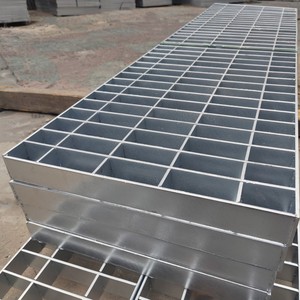 Grille en acier bon marché pour le drainage des bâtiments, <span class=keywords><strong>d</strong></span>échargement des quais, lots usagés fabriqués en Chine, usines chimiques, tapis de porte soudé, grille en acier 316 - Product Image 2