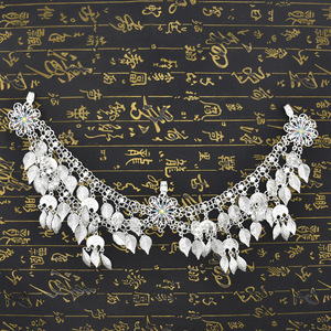 Assyrian Flag Maang <strong>Tikka</strong> Headband Silver Metal Alloy Leaves Tassels Flower Hairband European Head Chain Headwear for Girls - Product Image 4