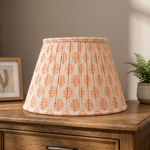 Abat-jour en tissu de lin fleuri |   Abat-jour plissé artisanal pour lampes de table, de sol et suspendues - Product Image 2