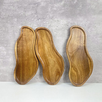 Assiette multifonctionnelle en bois d'acacia, forme cacahuète, gravée sur mesure avec logo, pour snacks, thé, desserts, idéale pour les fêtes – Vente en gros, écologique et naturelle