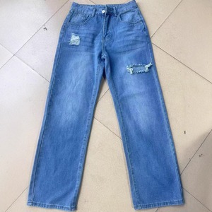 Jeans Lunghi Lavati e Strappati per Donna in Stile Europeo e Americano per Commercio Estero Transfrontaliero - Product Image 6
