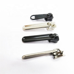 Sbs Tùy Chỉnh Dây Kéo Kéo 3 #5 #8 #10 # Răng Cao Su Dài Tấm <span class=keywords><strong>Zip</strong></span> <span class=keywords><strong>Puller</strong></span> Cho Nhà Dệt May Vật Liệu Kim Loại - Product Image 4