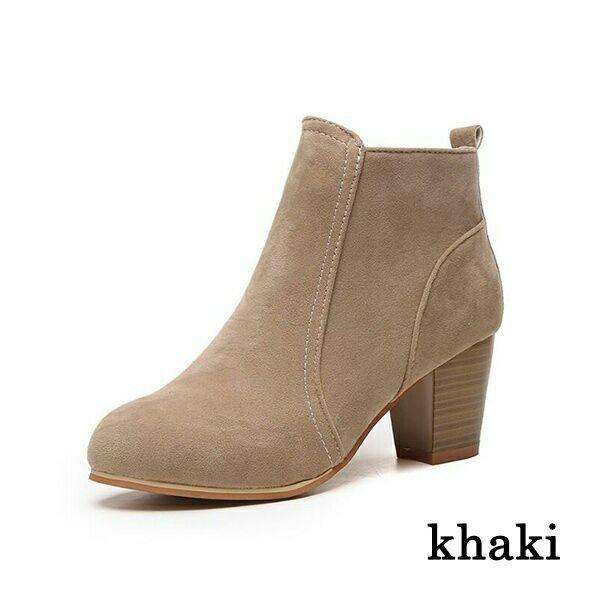 สีน้ำตาล