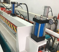 Machine d'assemblage semi-automatique pour le travail du bois, le laminage du bois, le collage des joints à doigts, la presse à assembler