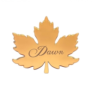 Marque-places durables en acrylique découpé au laser en forme de feuille d'érable, finition miroir, pour étiquettes nominatives de mariage, fête d'automne/Thanksgiving - Product Image 5