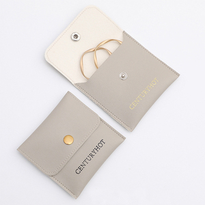 Pochette de luxe en PU gaufrée avec logo personnalisé pour bijoux, emballage cadeau pour bague, pochette en cuir rose avec rabat pour bijoux - Product Image 5