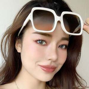 Lunettes de soleil rétro de haute qualité, noires et brunes, à verres dégradés, carrées, surdimensionnées, pour femmes, 2021 - Product Image 2