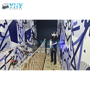 YHY VR Arena Jeu de pistolets de tir à usage public intérieur Travail d'équipe Opération facile <span class=keywords><strong>Simulateur</strong></span> d'itinérance gratuit pour 8 joueurs - Product Image 1