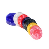 Dames rondes en plastique faites à la main de 22.5mm à 50mm Jeu de backgammon en acrylique personnalisé Pièces de rechange plates